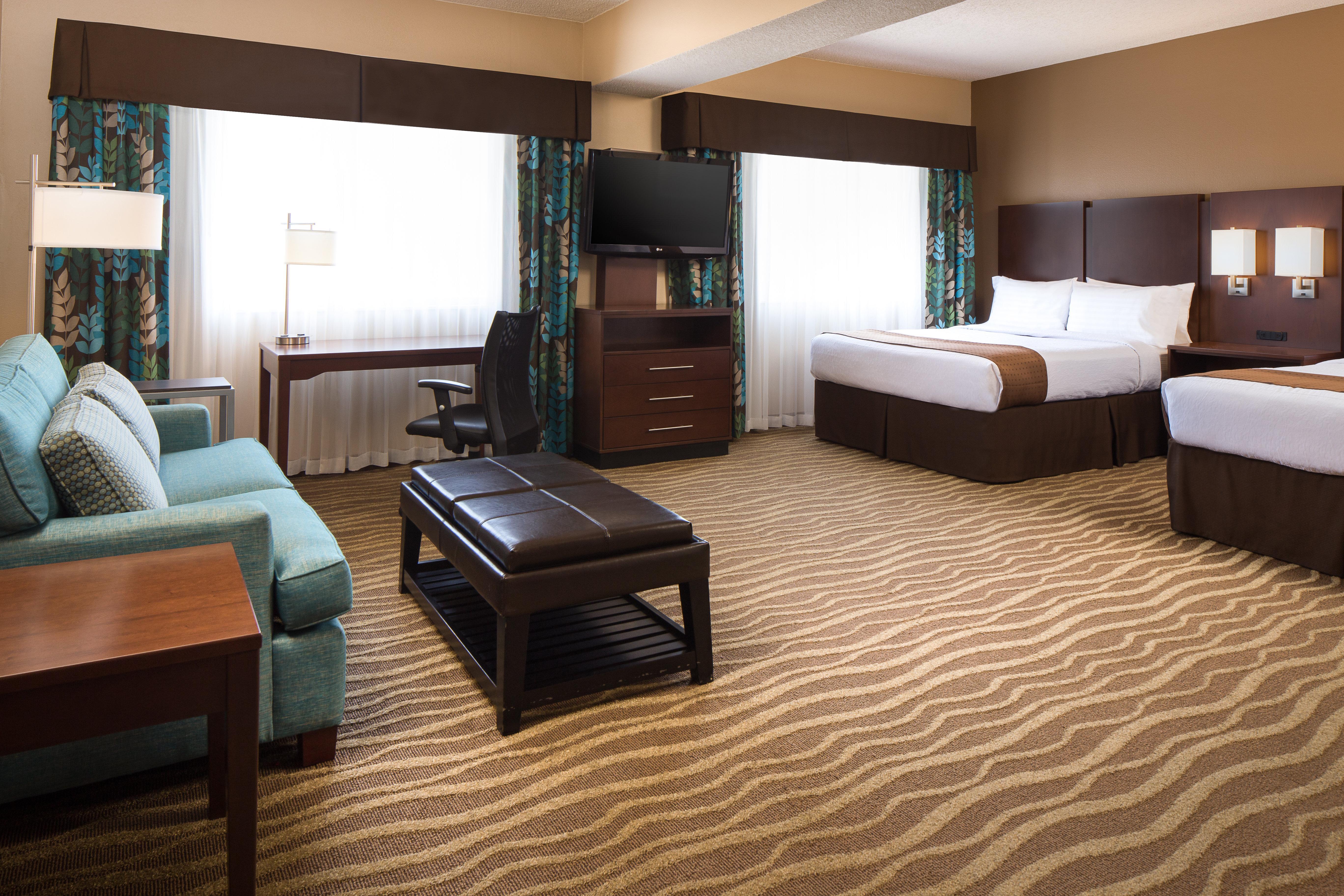 Holiday Inn Hotel & Suites Overland Park-West By Ihg Екстериор снимка