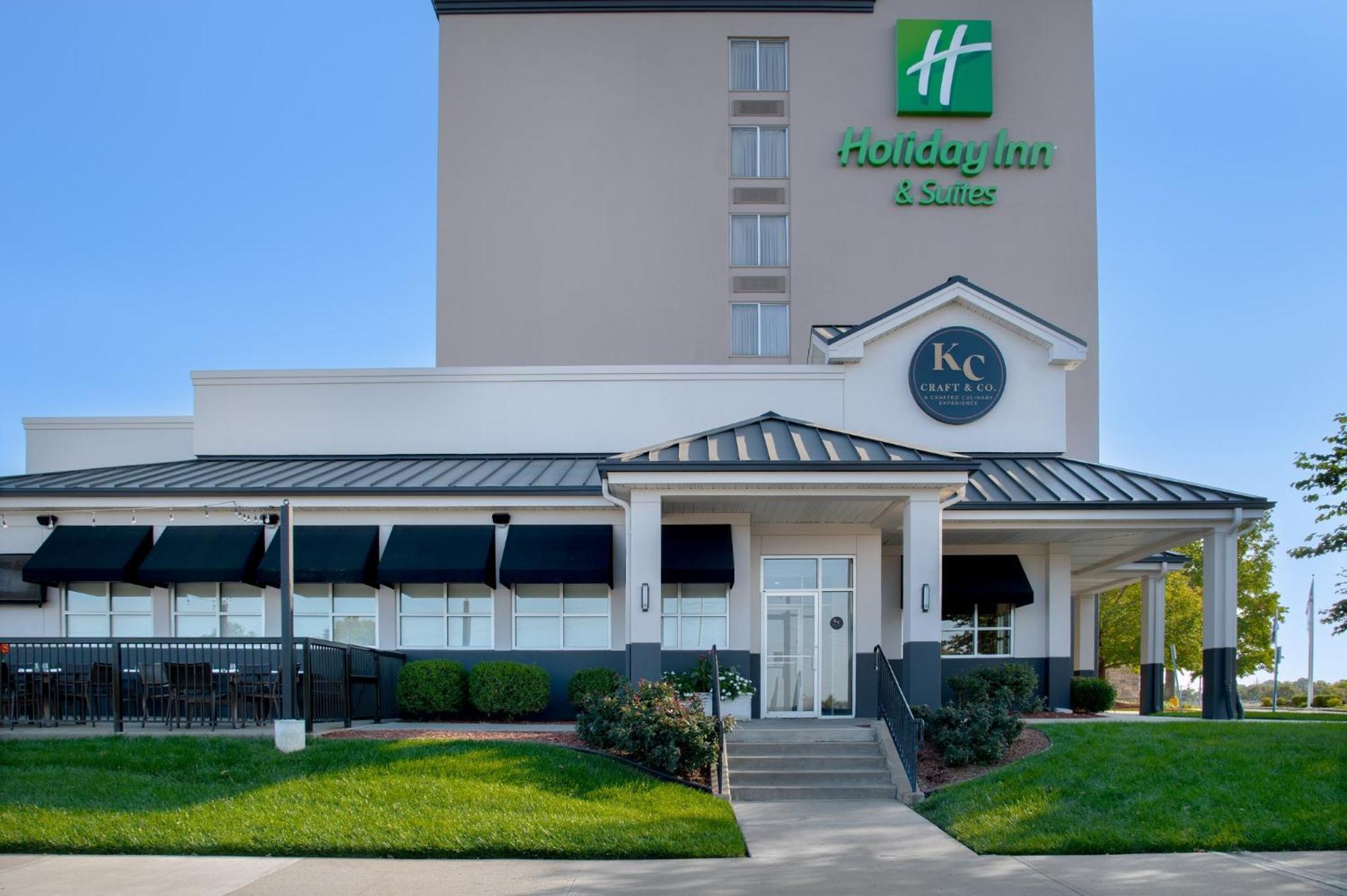 Holiday Inn Hotel & Suites Overland Park-West By Ihg Екстериор снимка