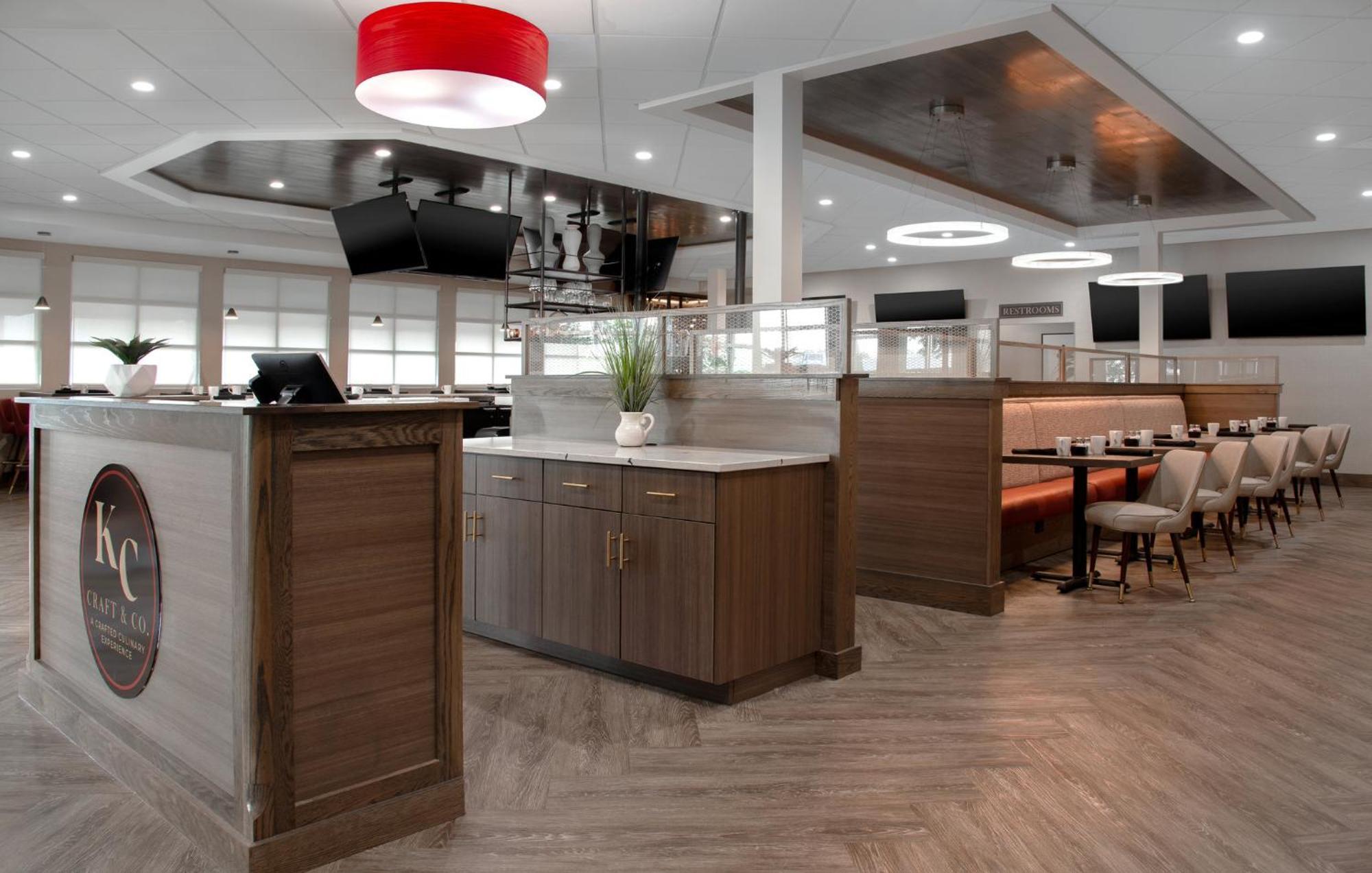 Holiday Inn Hotel & Suites Overland Park-West By Ihg Екстериор снимка